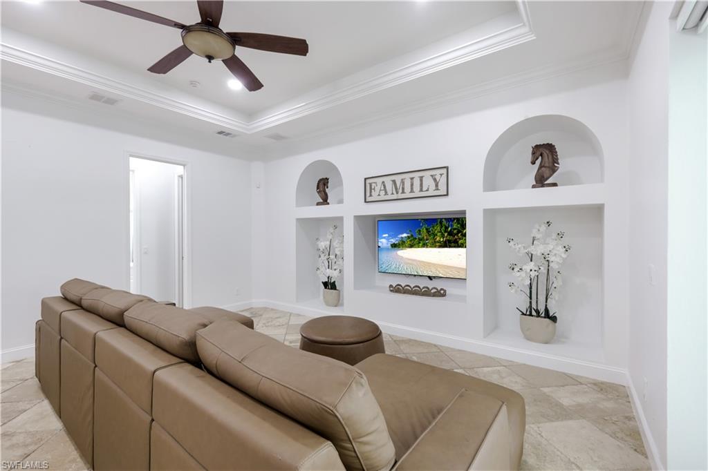 GOLDEN GATE ESTATES - Residential