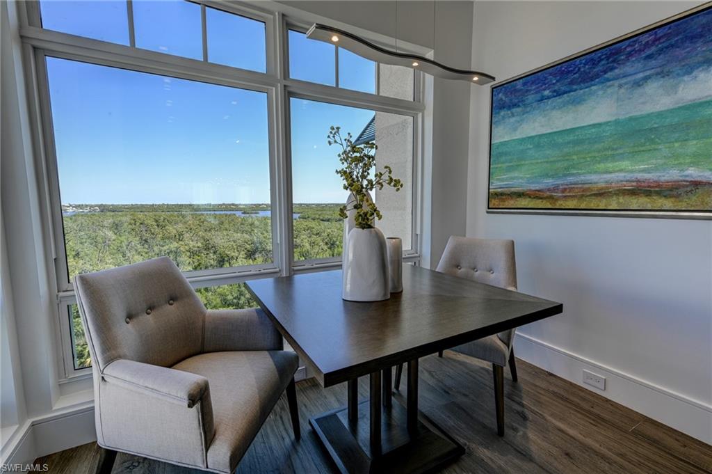 BAREFOOT BEACH CLUB - Residential