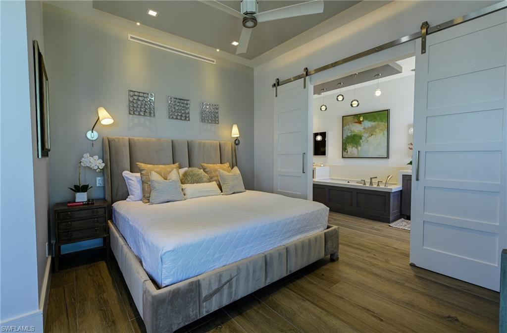 BAREFOOT BEACH CLUB - Residential