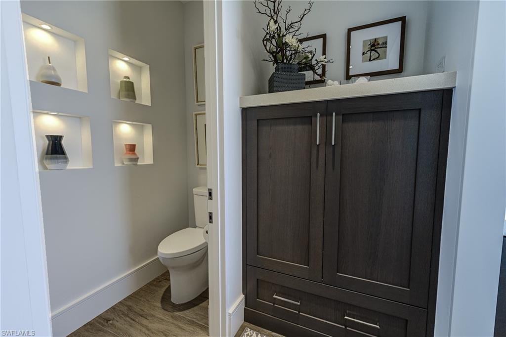 BAREFOOT BEACH CLUB - Residential