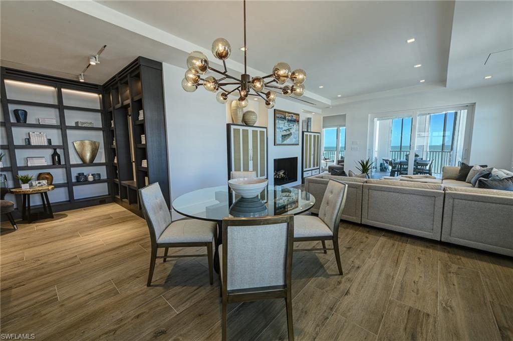 BAREFOOT BEACH CLUB - Residential