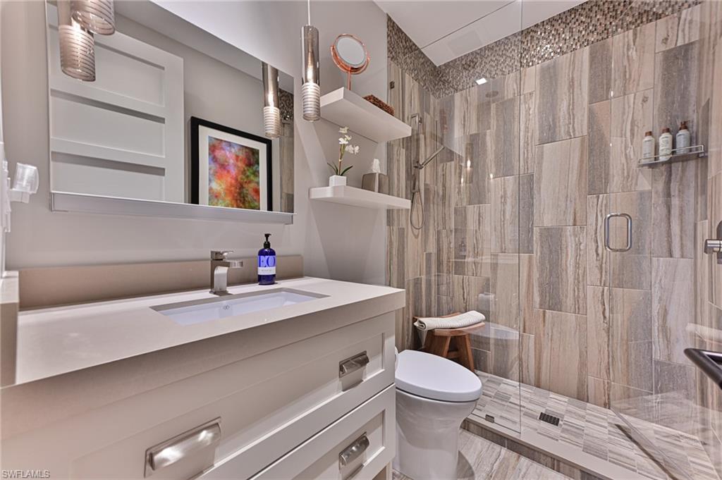 BAREFOOT BEACH CLUB - Residential