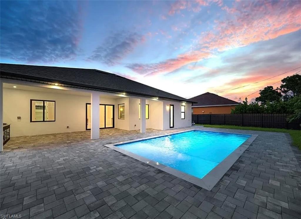 CAPE CORAL - Residential