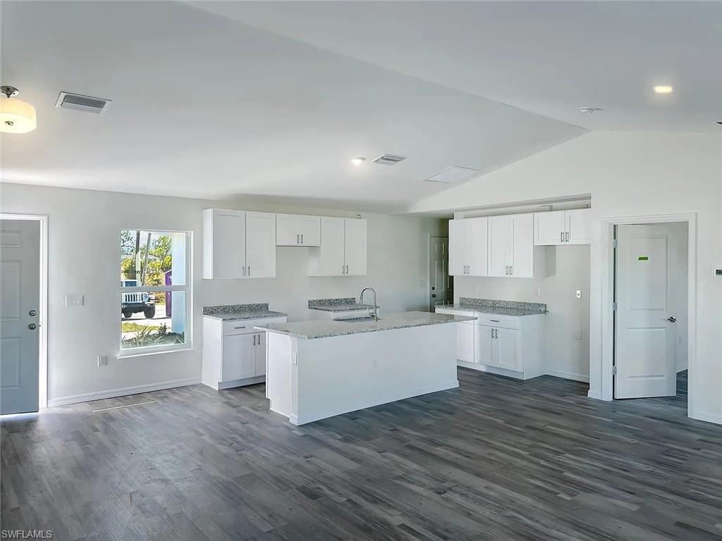 CAPE CORAL - Residential Lease