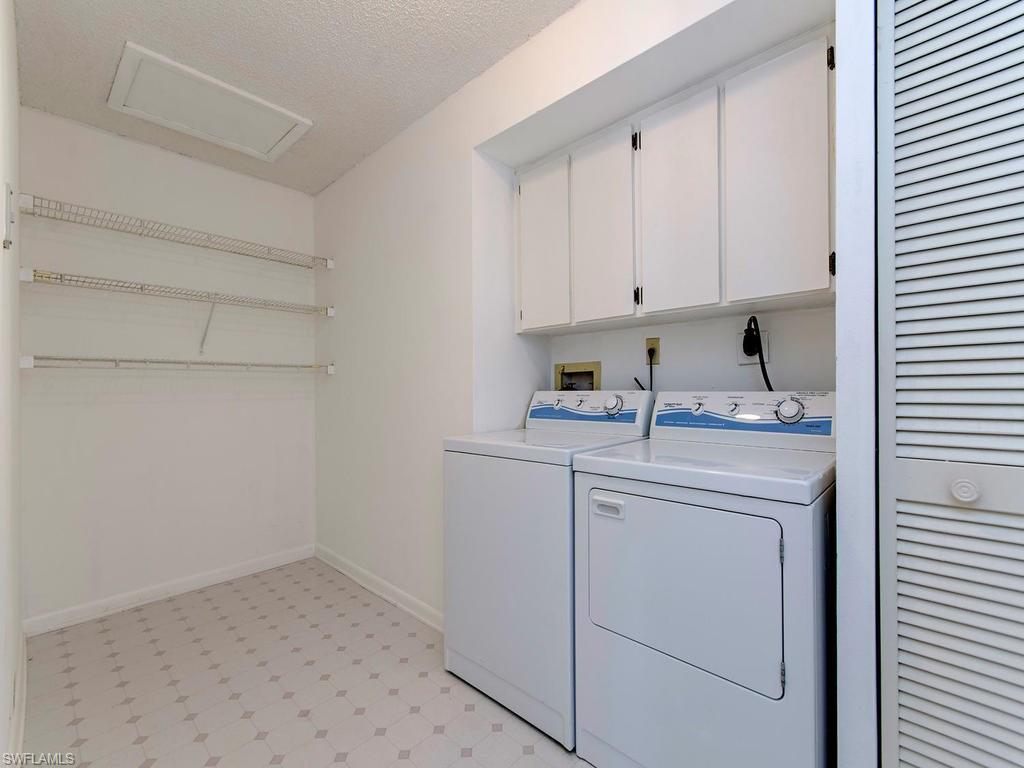 NAPLES SUNRISE - Residential