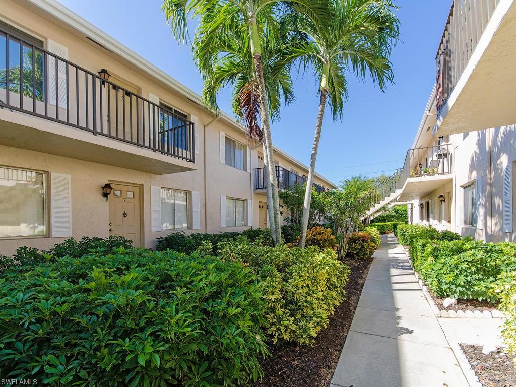 NAPLES SUNRISE - Residential