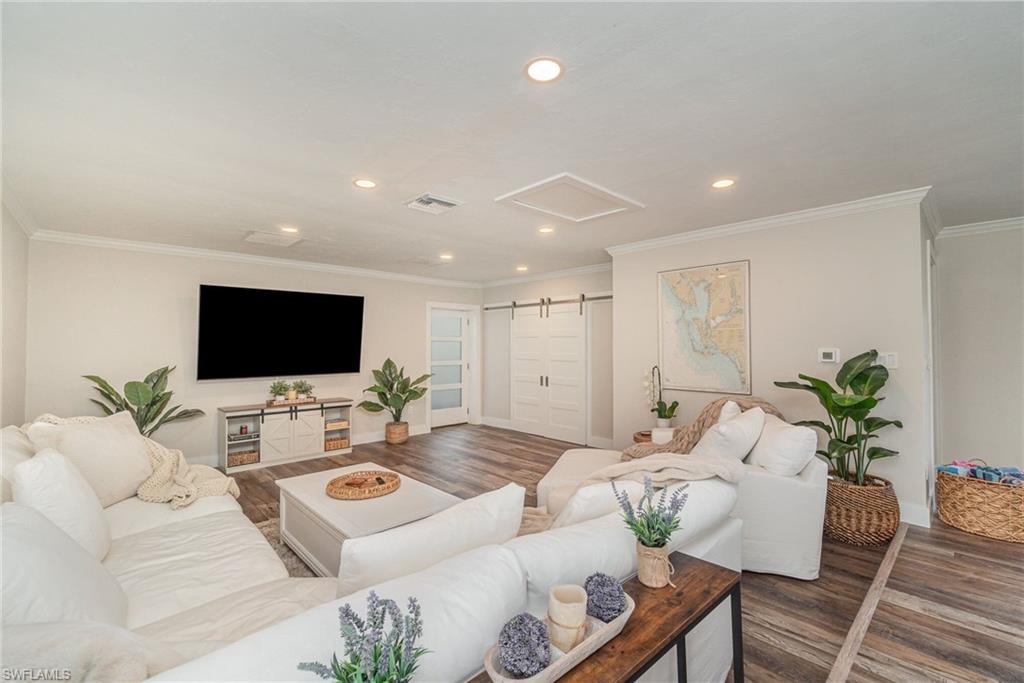 TAHITIAN SHORES - Residential