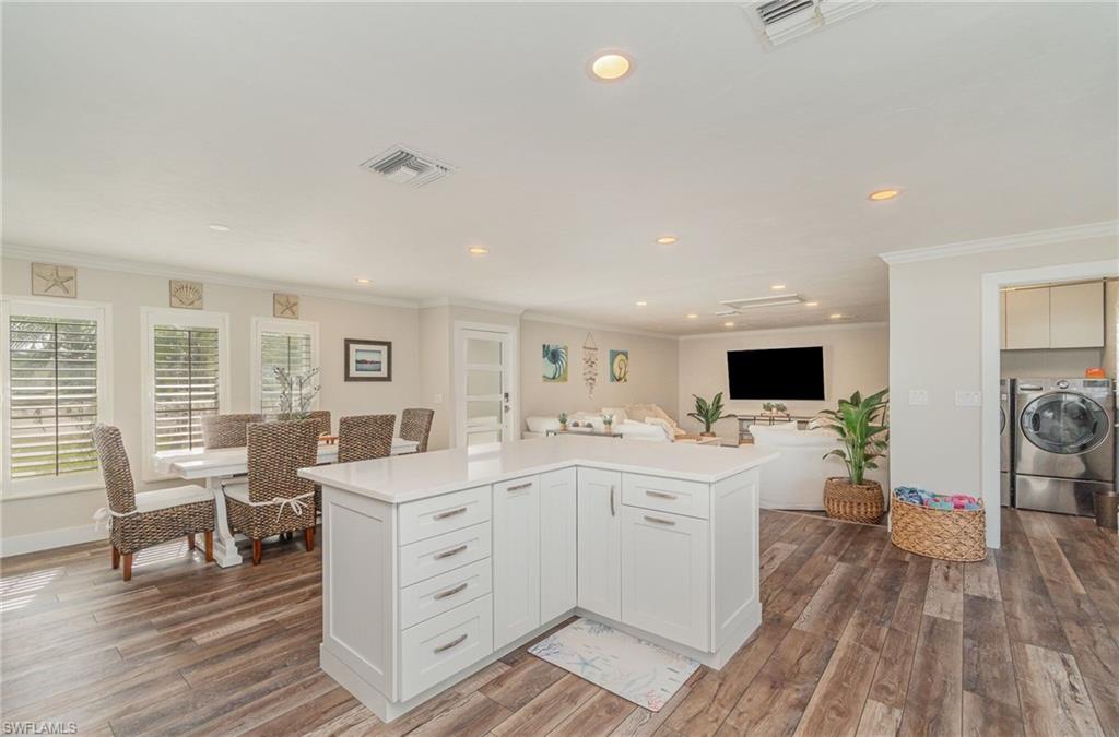 TAHITIAN SHORES - Residential