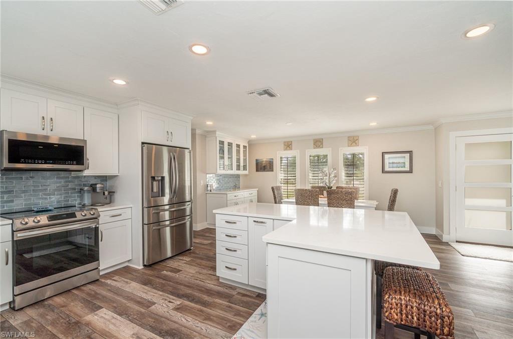 TAHITIAN SHORES - Residential