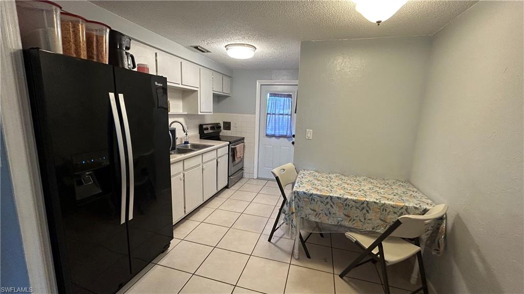 FORT MYERS SHORES - Residential