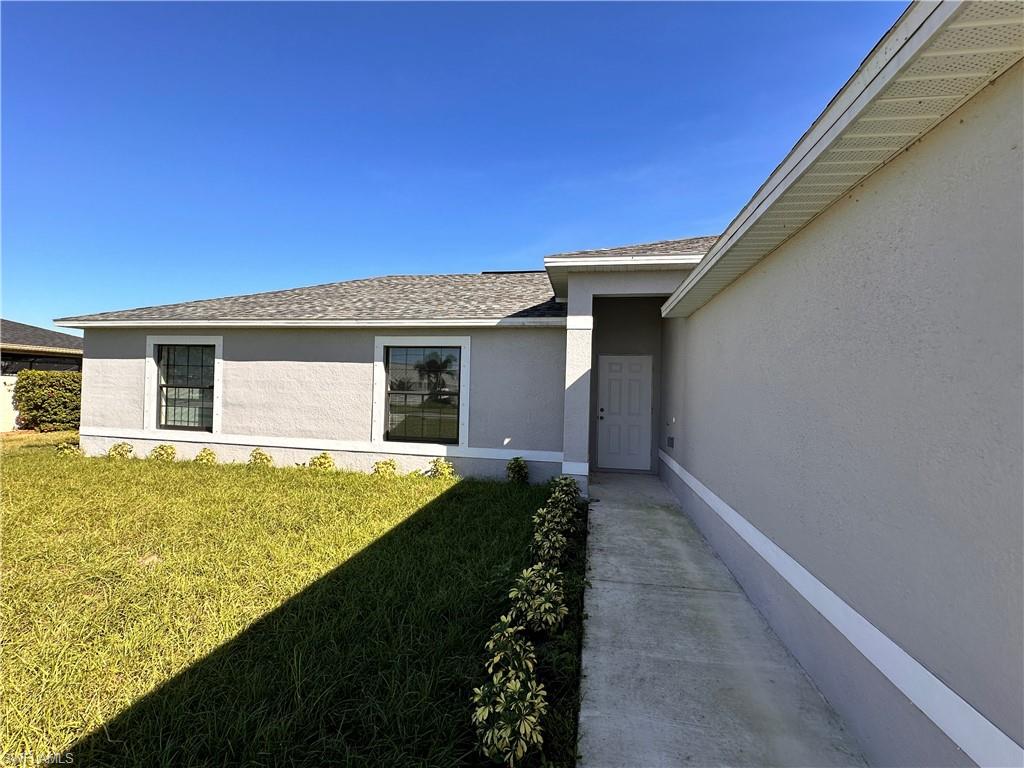 CAPE CORAL - Residential