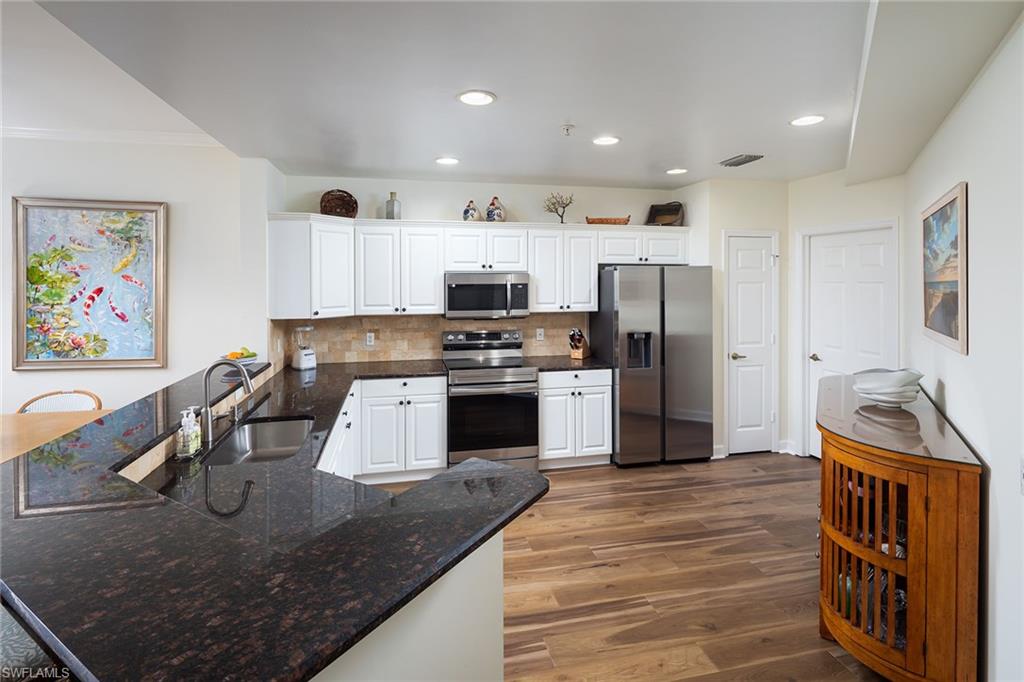 TURTLE BAY - Residential