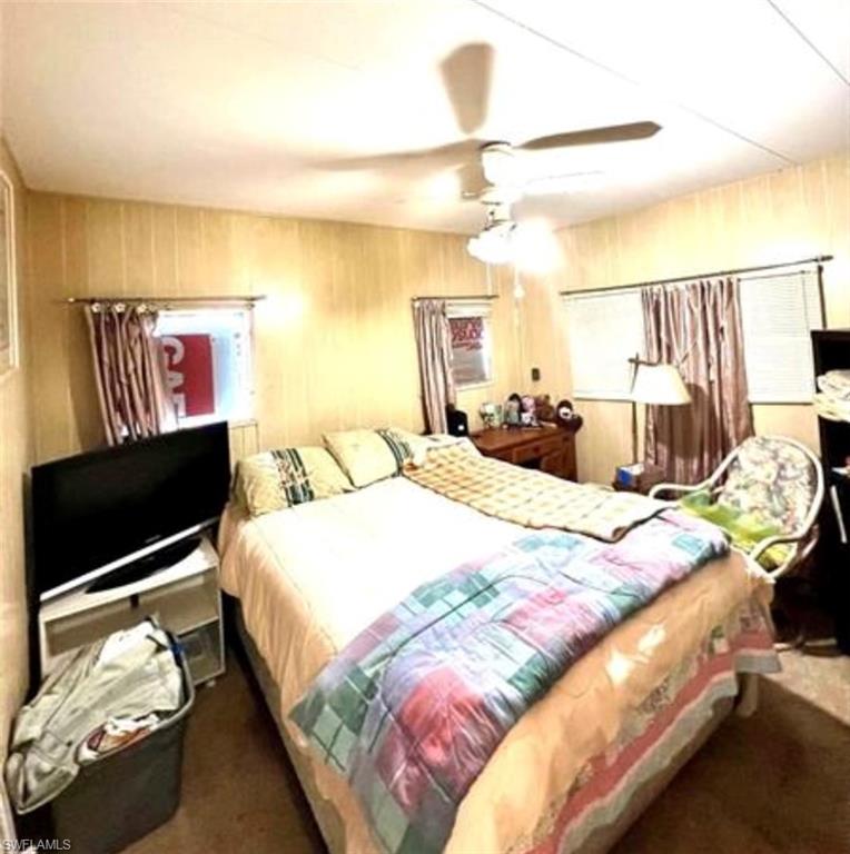 MOBILE MANOR - Residential