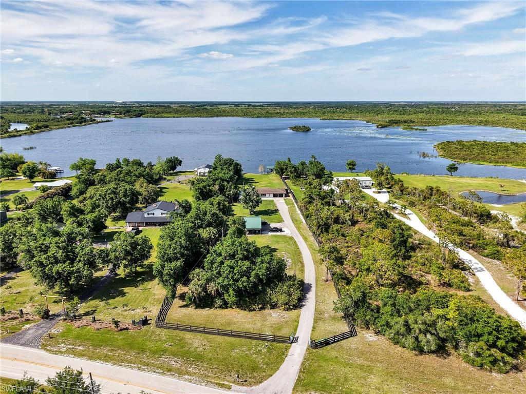 ACREAGE - Residential