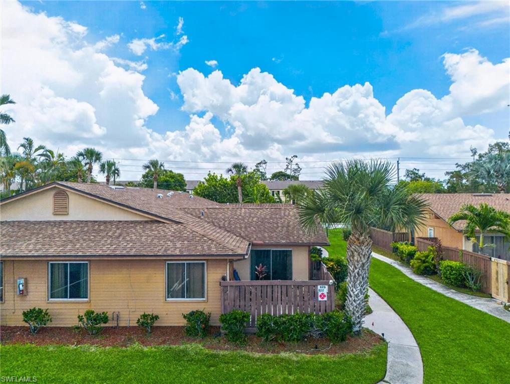 ROYAL WOODS - Residential