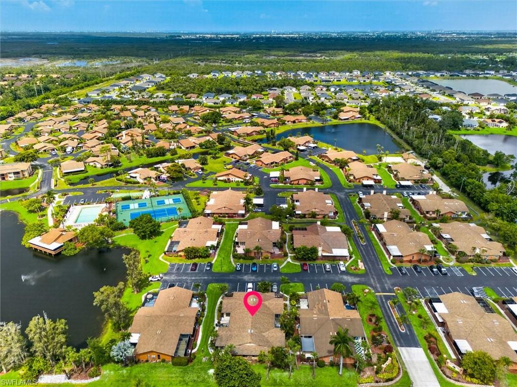 ROYAL WOODS - Residential