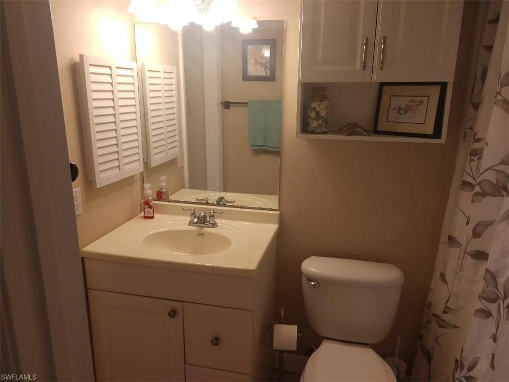 SEVEN LAKES - Residential