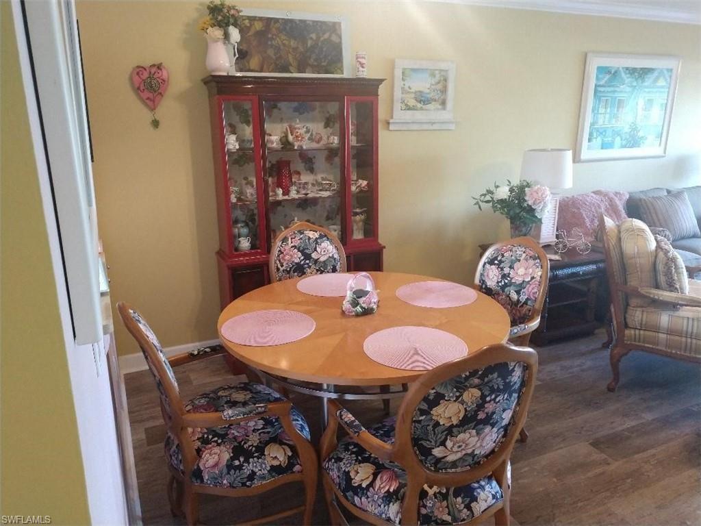 SEVEN LAKES - Residential