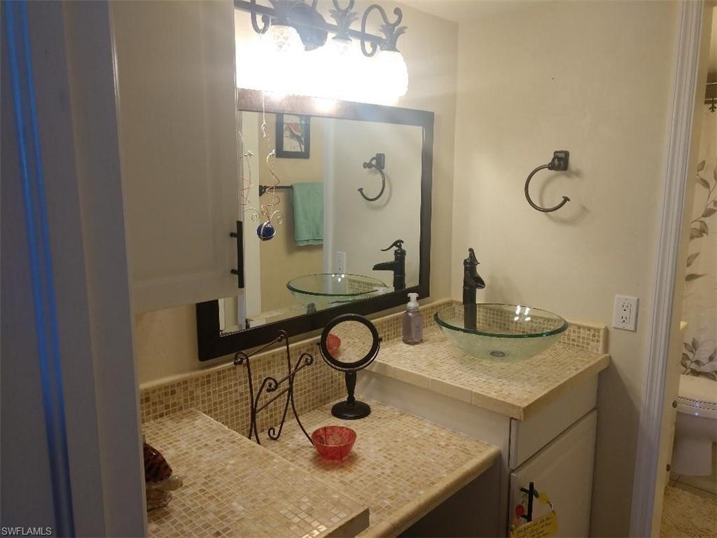 SEVEN LAKES - Residential