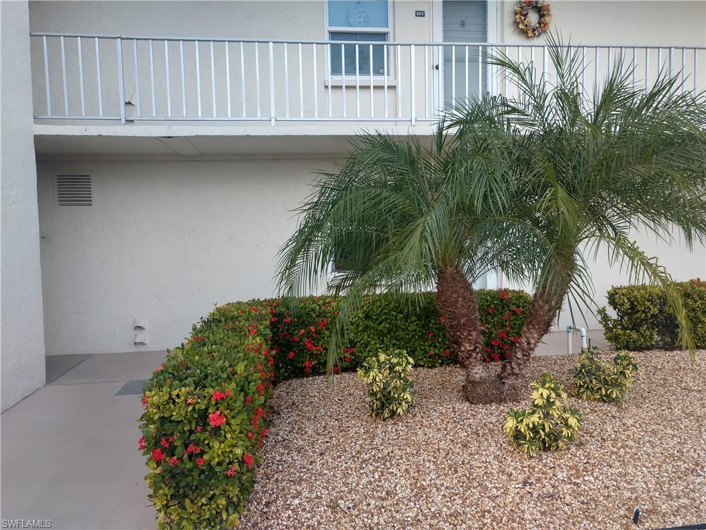 SEVEN LAKES - Residential