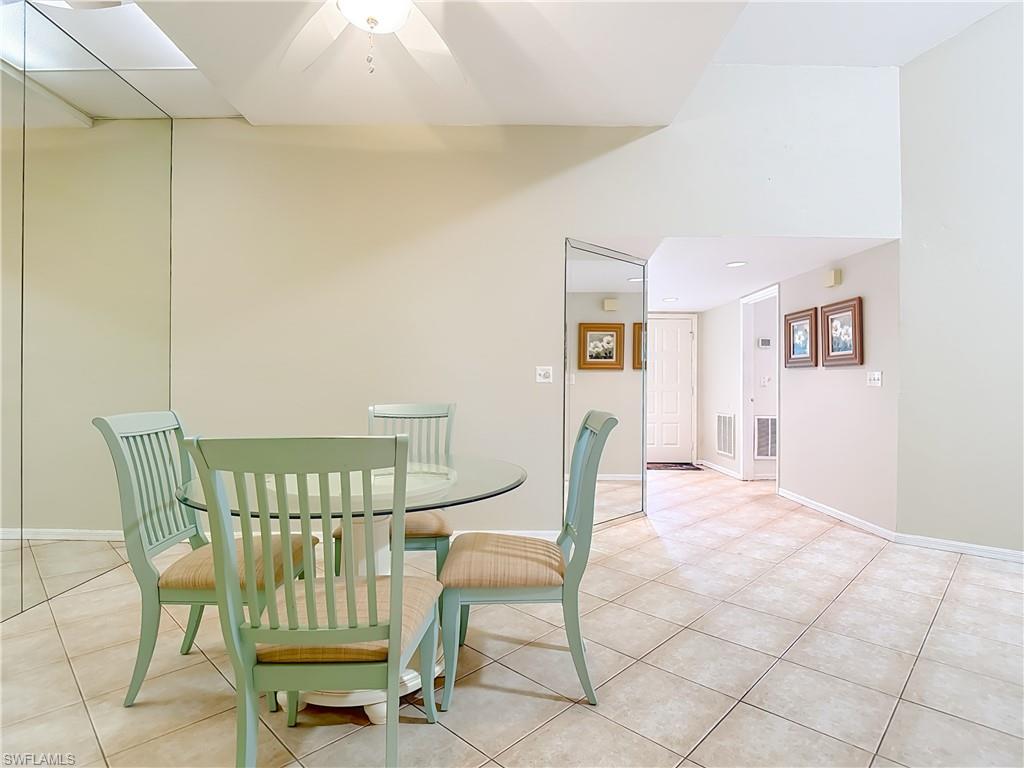 FOREST VILLAS - Residential