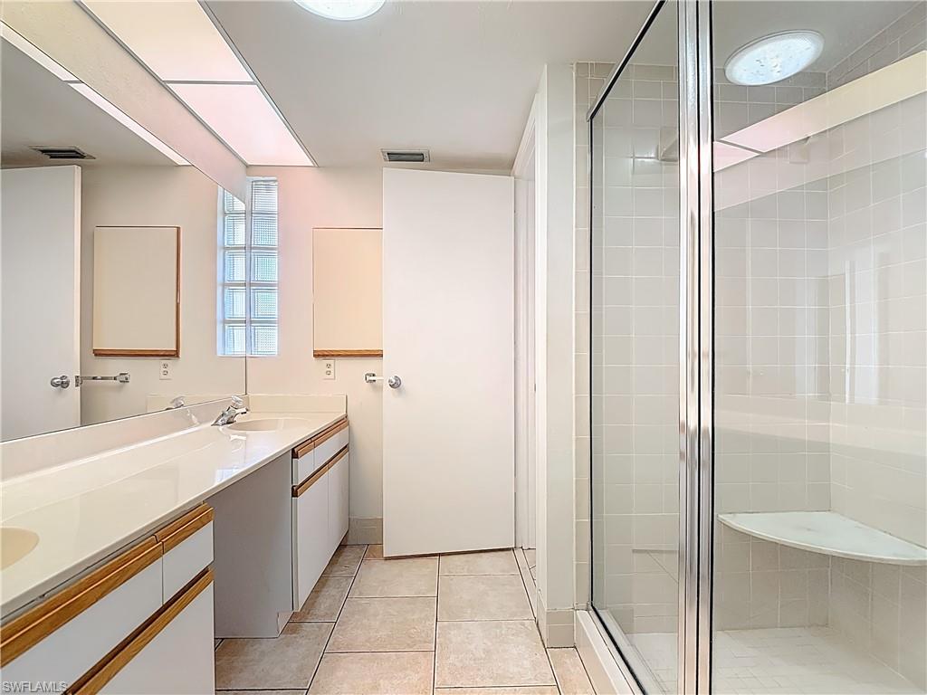 FOREST VILLAS - Residential