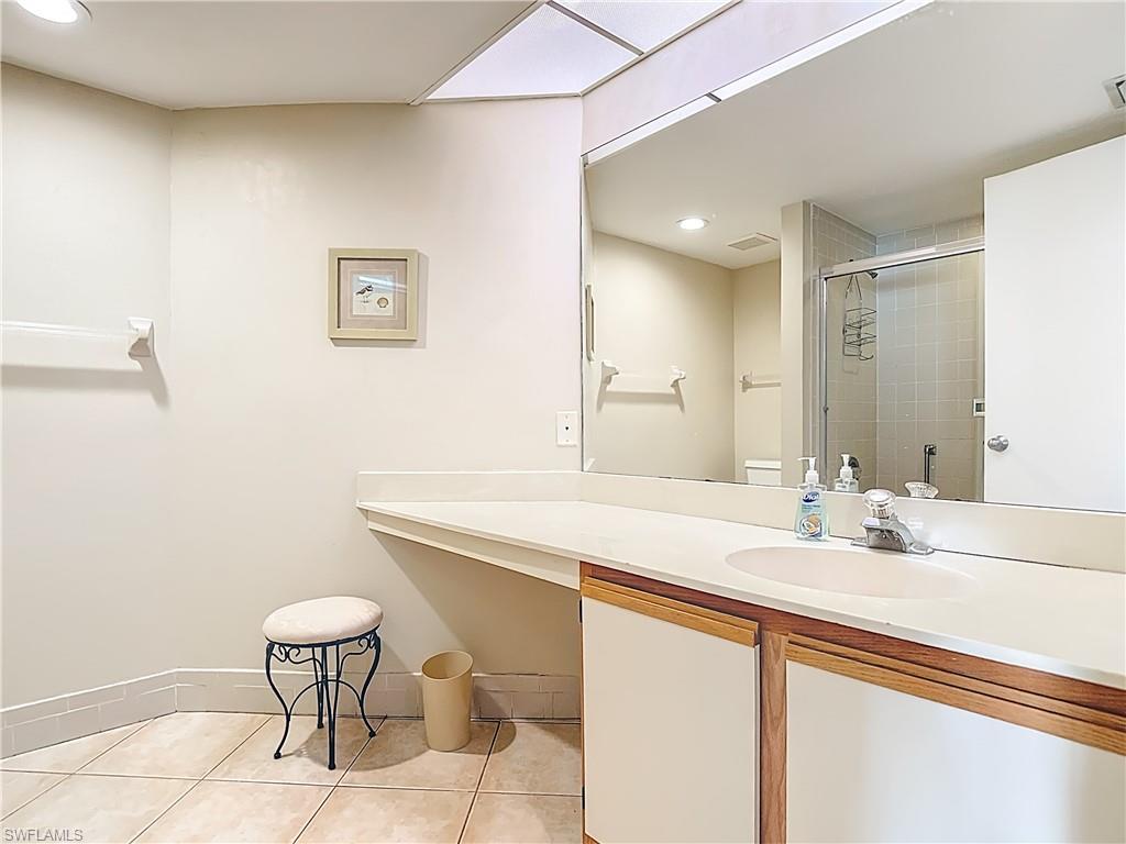 FOREST VILLAS - Residential