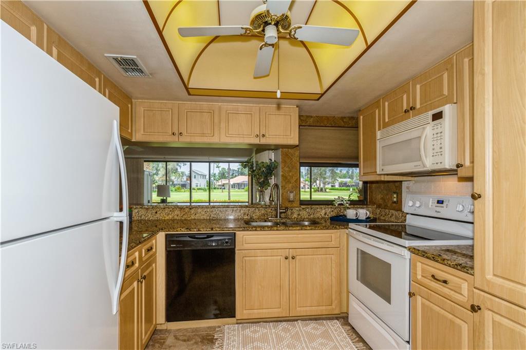 FAIRWAYS - Residential