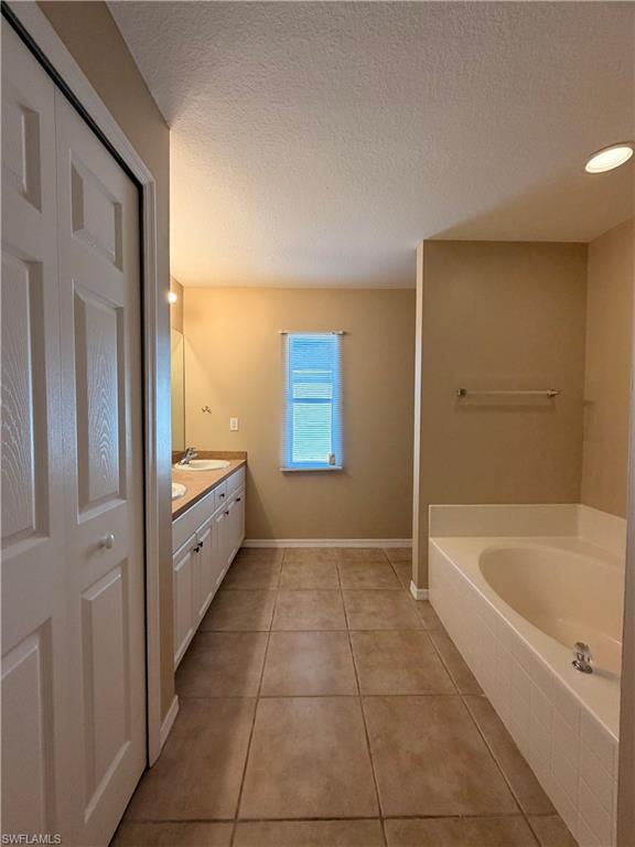 LEHIGH ACRES - Residential Lease