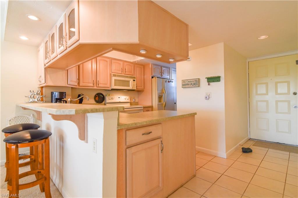 HARBOUR VILLAGE CONDO - Residential