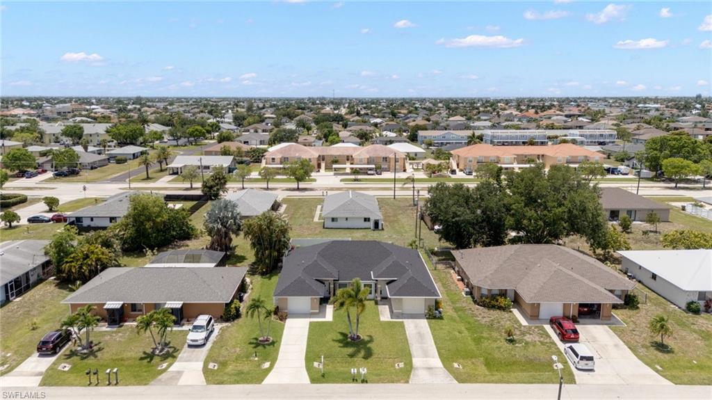 CAPE CORAL - Residential
