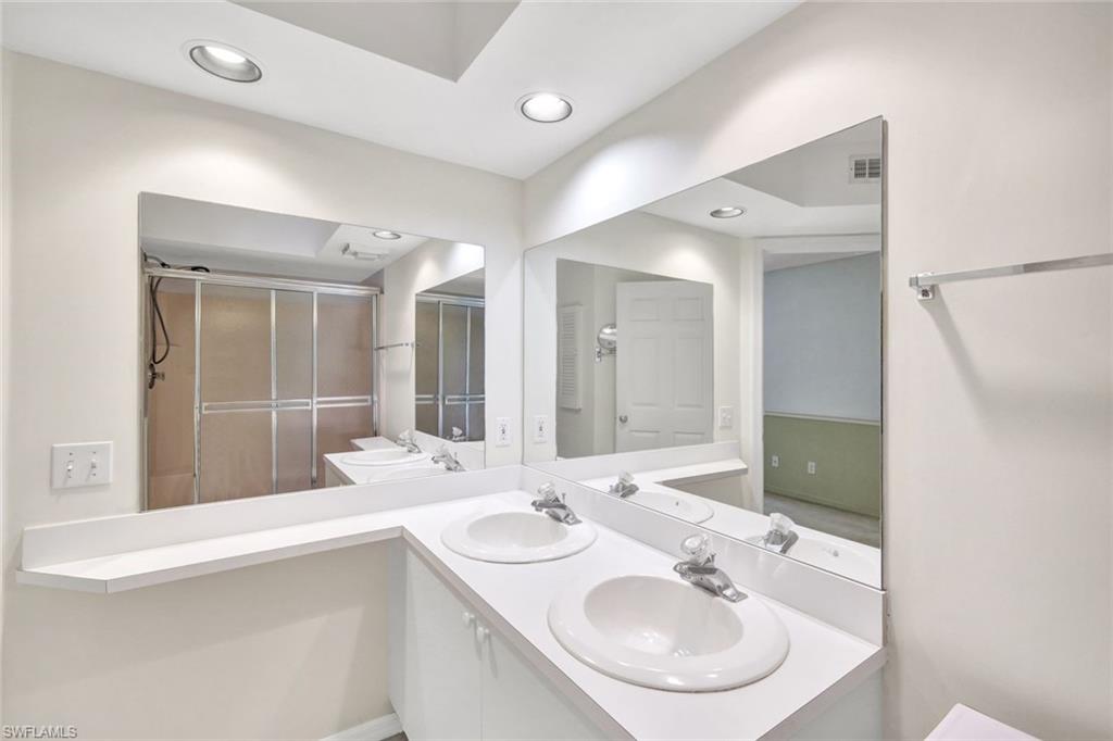 BERMUDA GARDENS - Residential