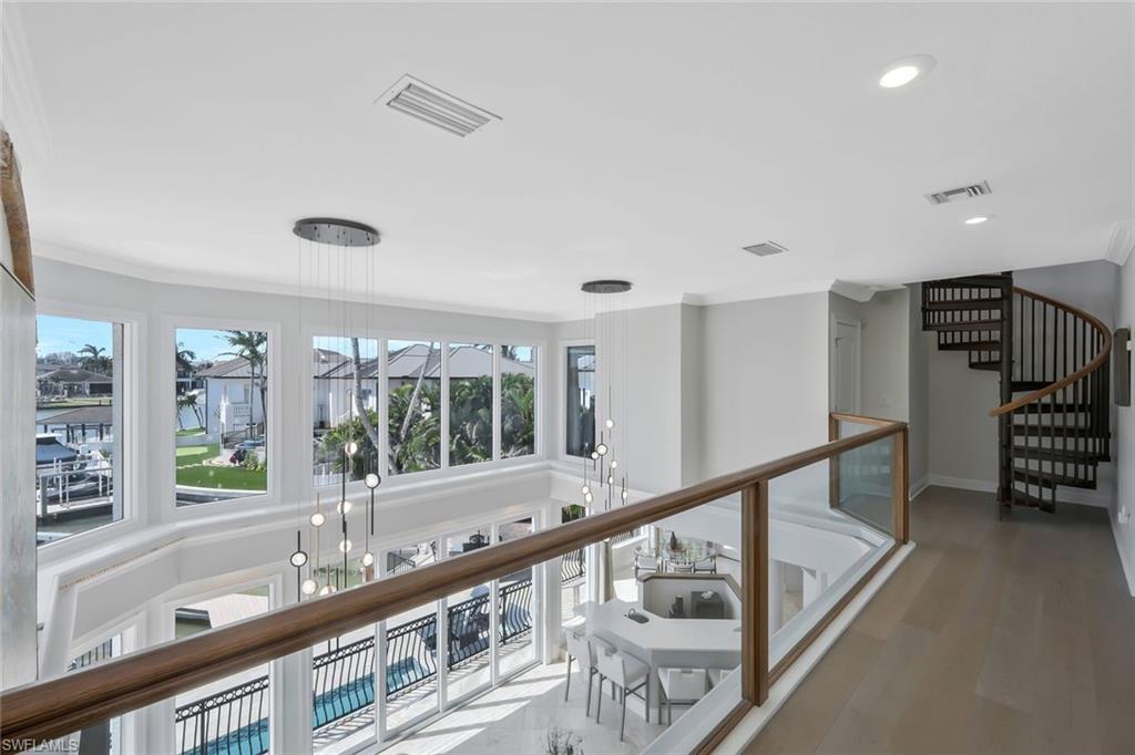 CONNERS - Residential