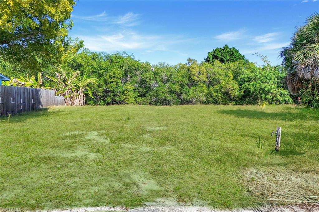 PALM RIVER SHORES - Land