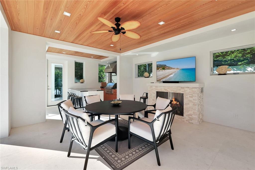 OLDE NAPLES - Residential