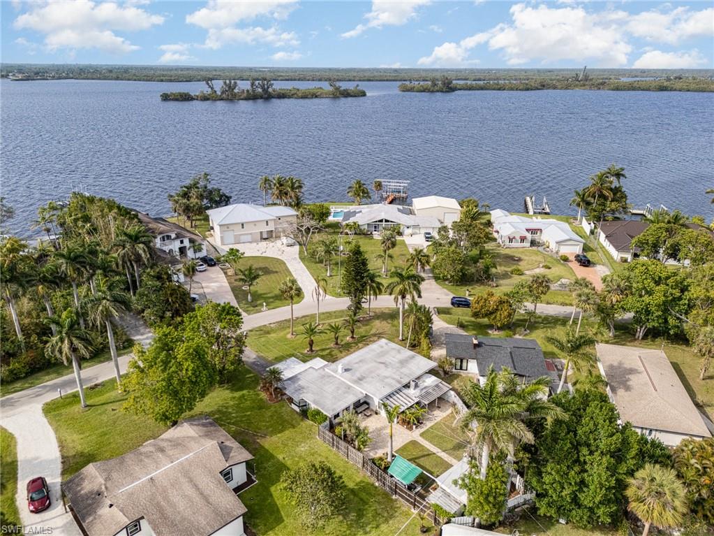 ALABAMA GROVE TERRACE - Residential