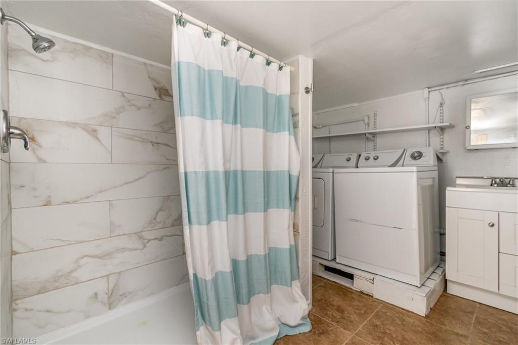 ALABAMA GROVE TERRACE - Residential