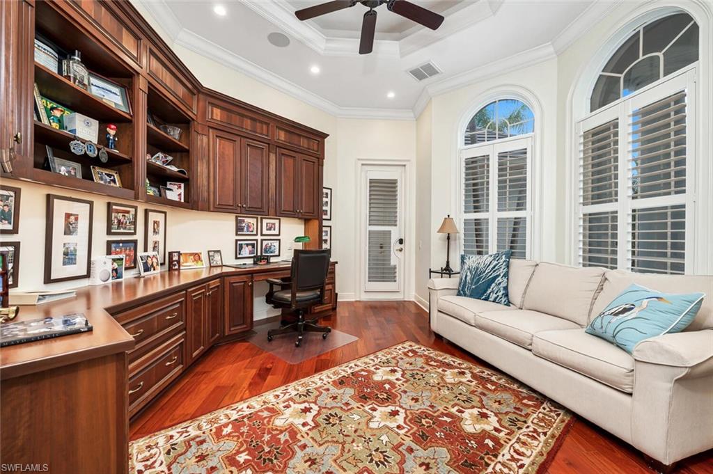 CREEKSIDE - Residential