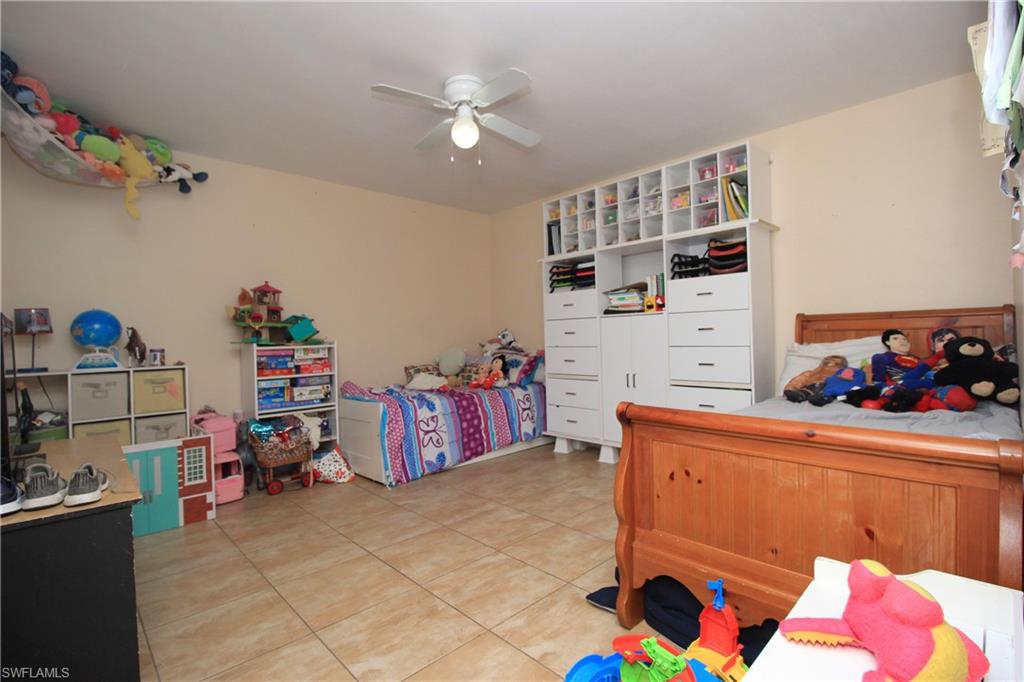 GOLDEN GATE CITY - Residential