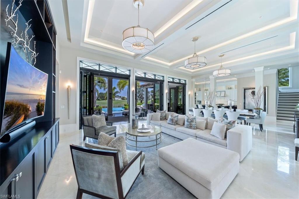 QUAIL WEST - Residential