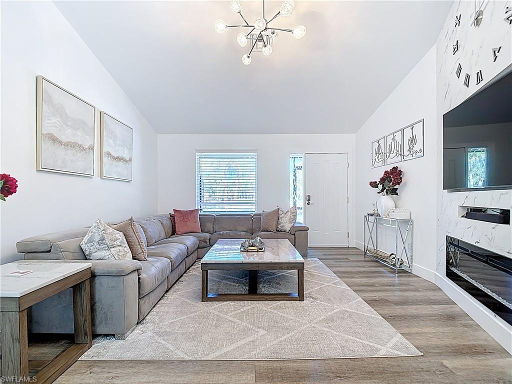 GOLDEN GATE ESTATES - Residential