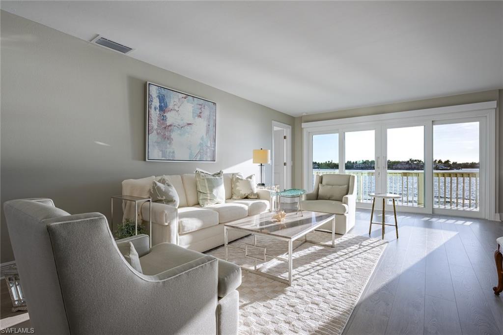 CHESAPEAKE POINT - Residential