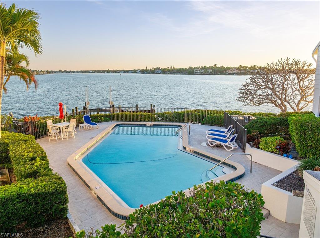 CHESAPEAKE POINT - Residential