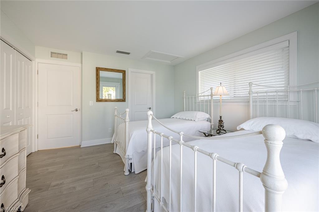 CHESAPEAKE POINT - Residential