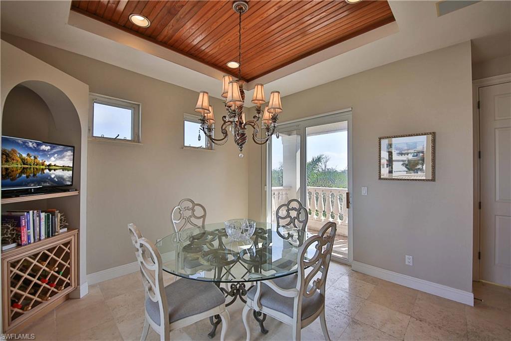 BAREFOOT BEACH - Residential