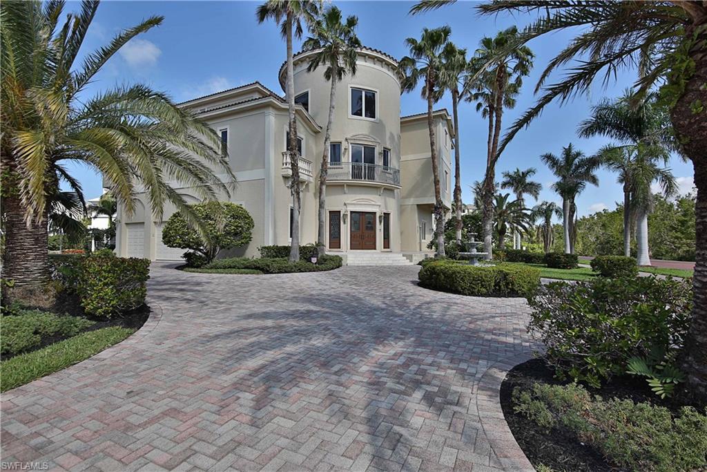 BAREFOOT BEACH - Residential