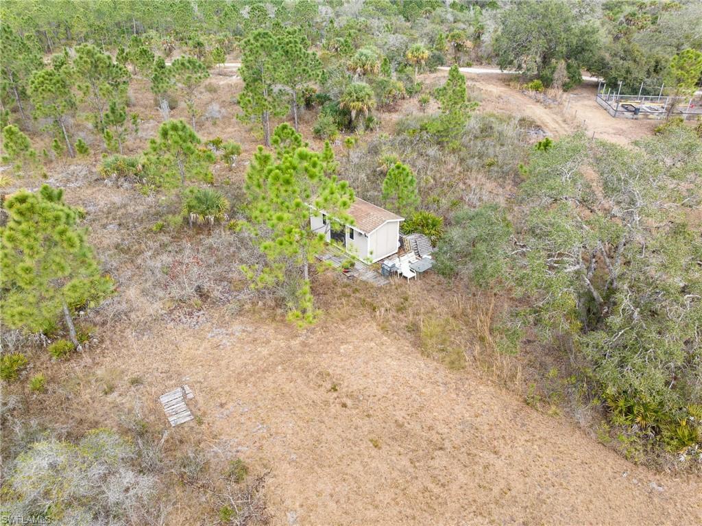 GOLDEN SHORES - Land