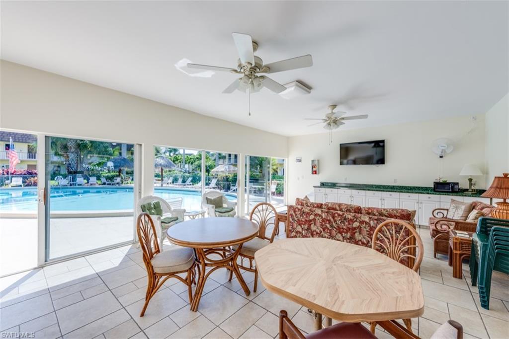 SEABREEZE APTS - Residential