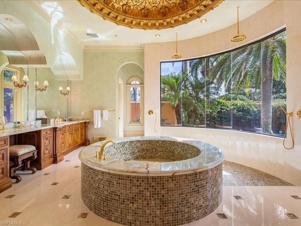 QUAIL WEST - Residential