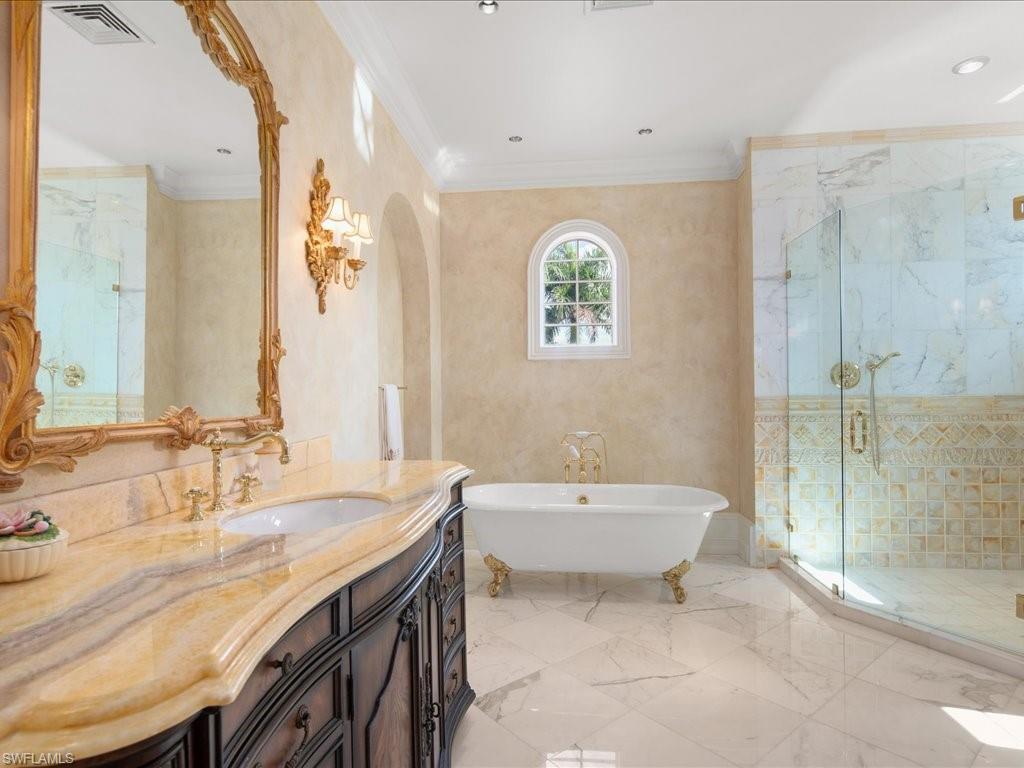 QUAIL WEST - Residential